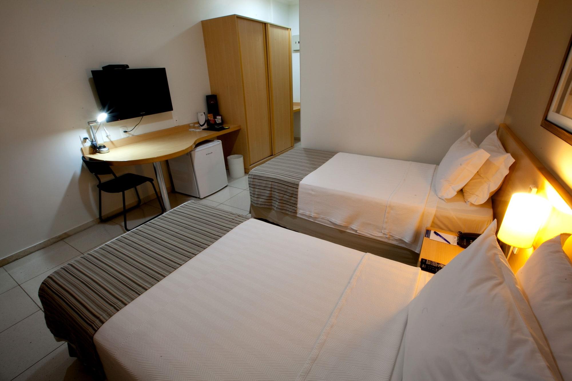 Oitis Hotel Goiânia Εξωτερικό φωτογραφία