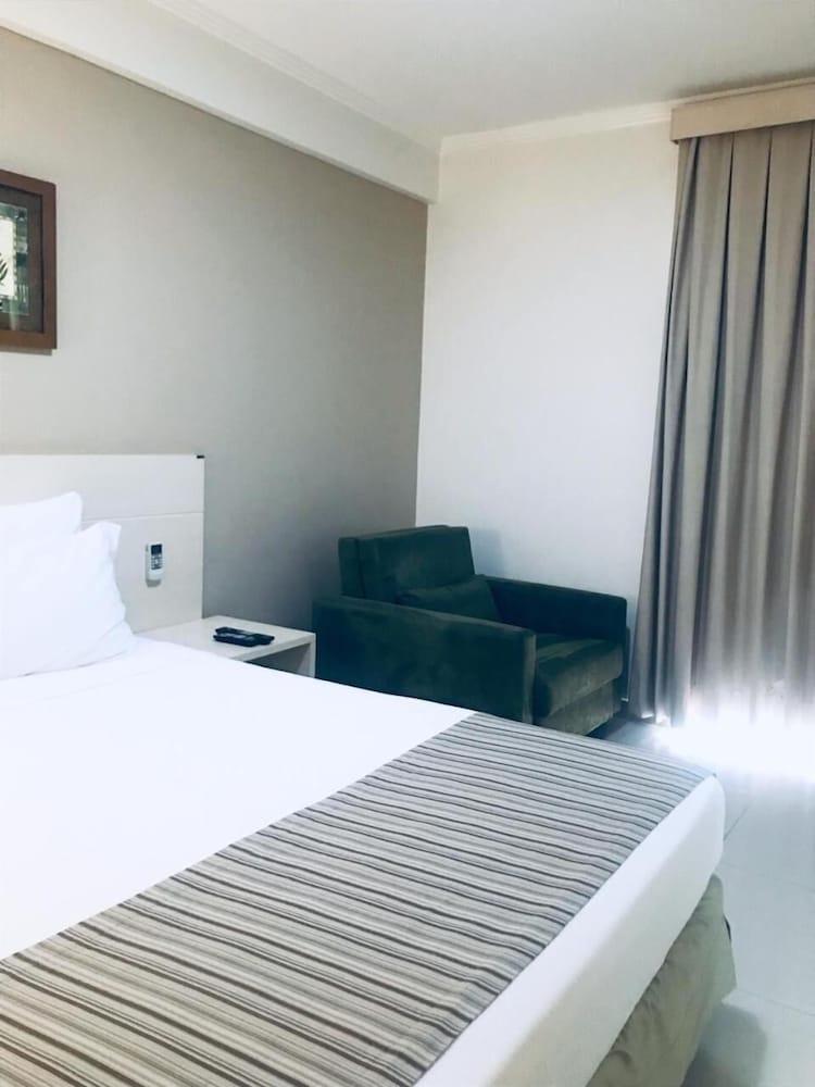 Oitis Hotel Goiânia Εξωτερικό φωτογραφία